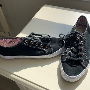 Jack Rogers Suede Black Sneakers